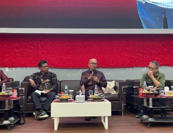 Kang Maman, Pegiat Literasi Nasional