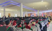 500 Wisudawan Dikukuhkan dalam Wisuda ke-20 Unsulbar