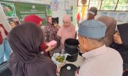 Olahan Limbah Dapur Jadi Pupuk, Petani Ugi Baru Dilatih Buat Eco-Enzyme oleh Unsulbar