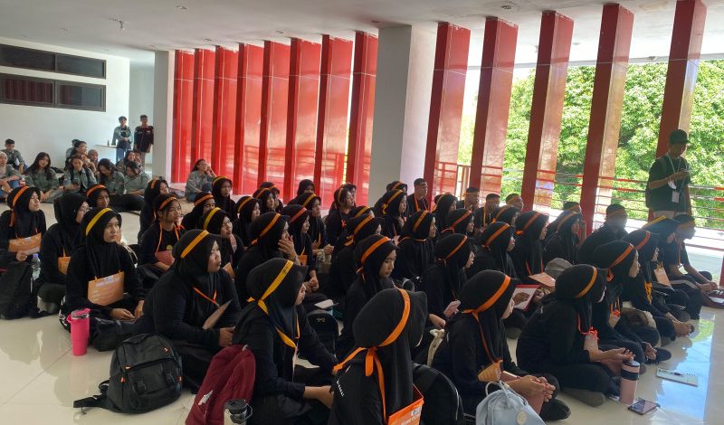 PKKMB FISIPKUM: Prodi HI Kenalkan Profil dan Keunggulan-Nya