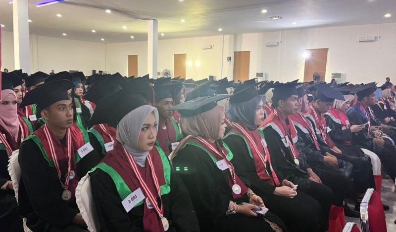 Wisuda ke-XXI Unsulbar Luluskan 500 Wisudawan dengan IPK Rata-rata 3,70, Magister Angkatan I Diwisuda Perdana