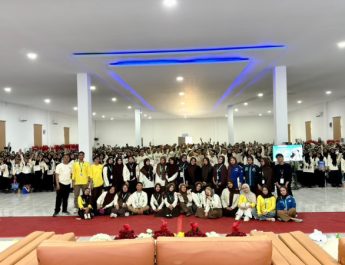 730 Maba FKIP Ikuti PKKMB, Dekan Soroti Pentingnya Kemandirian dan Etika AI