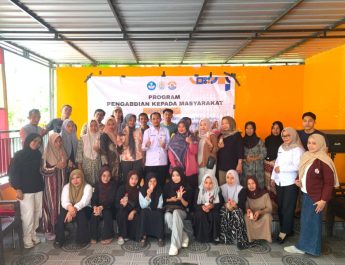 Tim PKM Unsulbar Latih Warga Desa Tandasura Olah Kelapa Jadi VCO Bernilai Ekonomi
