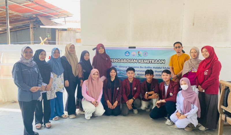 Cegah Stunting di Pesisir, Dosen Administrasi Kesehatan Unsulbar Edukasi Ibu Balita Pakai Media Puzzle