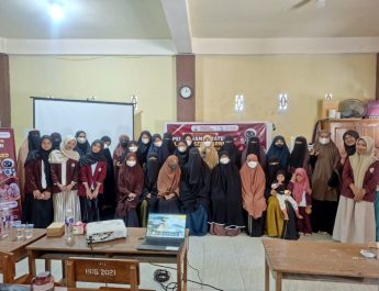 Unsulbar Bekali 24 Guru SD IT Tahfidzul Qur’an Majene Strategi Pembelajaran Berbasis AI
