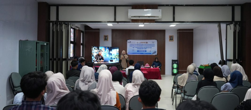 Rayakan 1 Dekade, Unsulbar News Adakan Kegiatan Workshop , Wakil Rektor III Beri Apresiasi dan Harapan Kepada Peserta