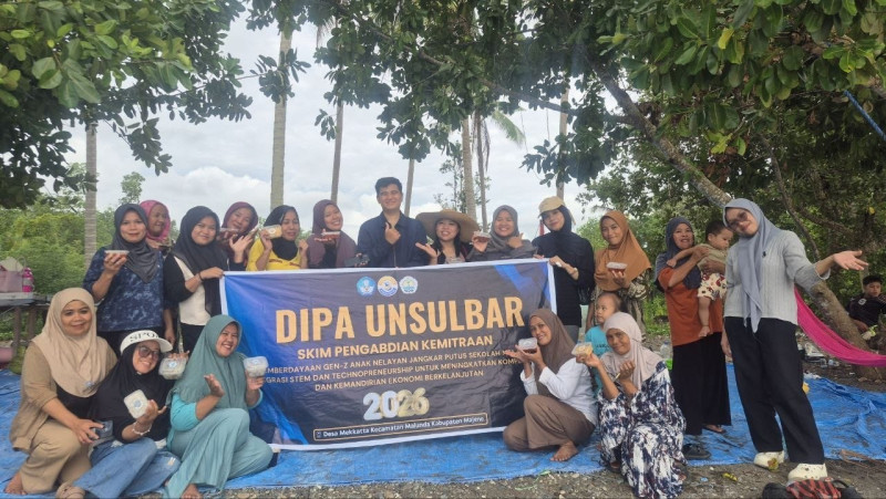 Dosen Unsulbar Berdayakan Gen-Z Anak Nelayan Jangkar melalui Olahan Ikan Tuing-Tuing