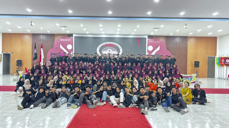 Rekor Baru, Ratusan Mahasiswa Unsulbar Antusias Ikuti Penerimaan Anggota Baru UKM Seni Pandaraq