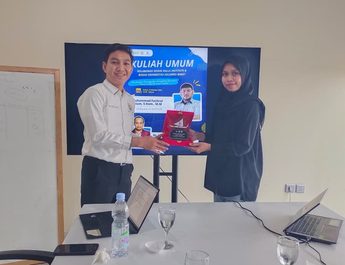 Bisnis Digital Unsulbar Gelar Co-Teaching di Kalla Institute, Perkuat Kolaborasi Kampus dan Industri